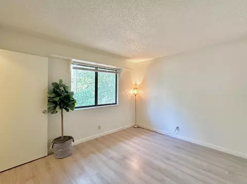 Bedroom - 2300 Sycamore Ln #18, Davis, CA 95616 photo 3 of 3