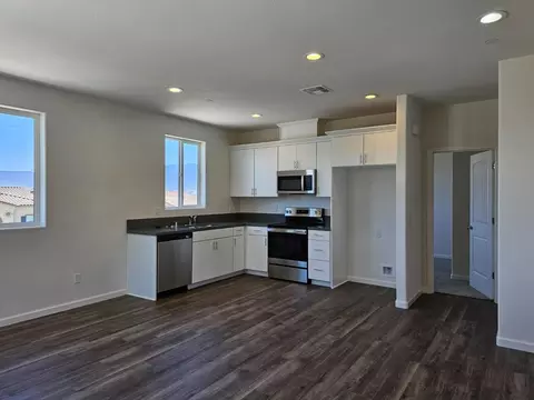 732 Gabilan Dr, Soledad, CA 93960 photo 5