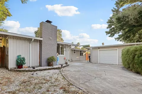 2224 Florin Rd, Sacramento, CA 95822