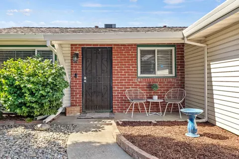 6306 Coyle Ave, Carmichael, CA 95608 photo 2