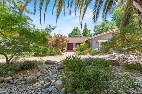 6105 Palm Dr, Carmichael, CA 95608 photo 7
