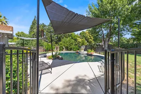 6105 Palm Dr, Carmichael, CA 95608 photo 43