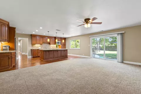 6105 Palm Dr, Carmichael, CA 95608 photo 19
