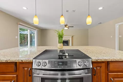6105 Palm Dr, Carmichael, CA 95608 photo 15