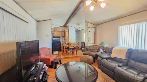 15 Schooner Ln, Modesto, CA 95356 photo 2