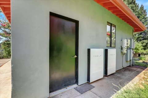 Exterior - 23357 Meyer Ravine Rd, Grass Valley, CA 95949 photo 34 of 37