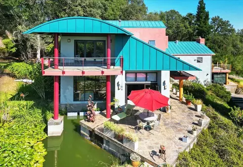 Exterior - 23357 Meyer Ravine Rd, Grass Valley, CA 95949 photo 7 of 37