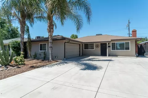 8849 Halverson Dr, Elk Grove, CA 95624