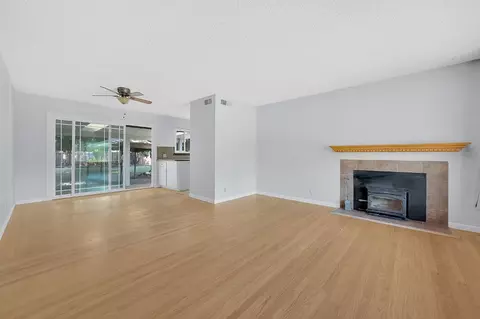 3105 Garfield Ave, Carmichael, CA 95608 photo 8