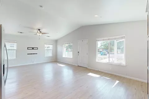 Living - 2136 California St, Sutter, CA 95982 photo 2 of 5