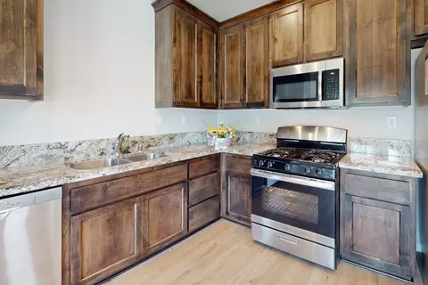 Kitchen - 2136 California St, Sutter, CA 95982 photo 2 of 4