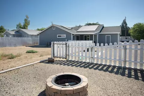 Exterior - 2136 California St, Sutter, CA 95982 photo 6 of 9
