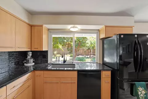 4946 Patric Way, Carmichael, CA 95608 photo 11