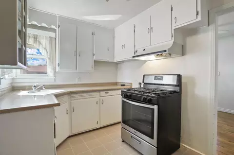 Kitchen - 2035 Haddon Ave, Modesto, CA 95354 photo 2 of 4