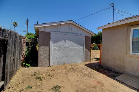 215 Glenn Ave, Modesto, CA 95358 photo 27