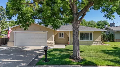 2325 W Rumble Rd, Modesto, CA 95350 photo 1