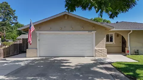 Exterior - 2325 W Rumble Rd, Modesto, CA 95350 photo 11 of 11