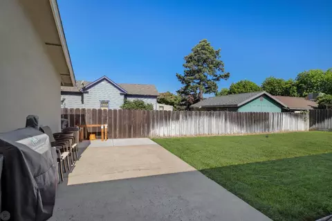 Exterior - 2325 W Rumble Rd, Modesto, CA 95350 photo 2 of 11