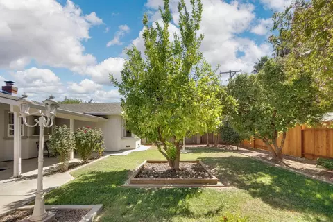 Exterior - 3227 Root Ave, Carmichael, CA 95608 photo 13 of 20