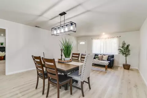 Dining - 3227 Root Ave, Carmichael, CA 95608 photo 3 of 10