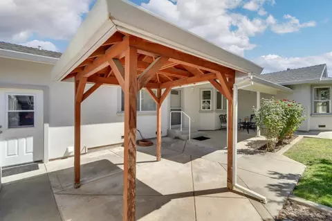 Exterior - 3227 Root Ave, Carmichael, CA 95608 photo 11 of 20