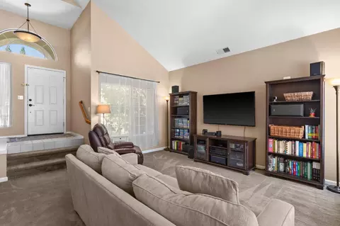 4829 Hartwick Rd, Rocklin, CA 95765 photo 3