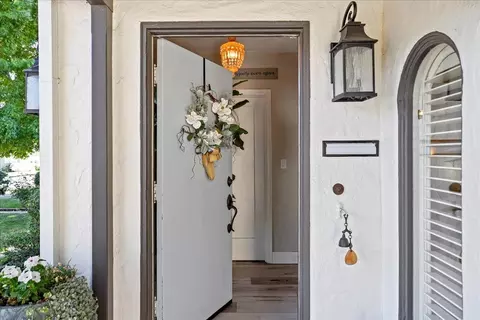 Entry Way - 119 Achor Ct, Modesto, CA 95354 photo 1 of 3