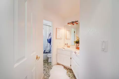 Bath - 1205 Villaverde Ln, Davis, CA 95618 photo 7 of 10