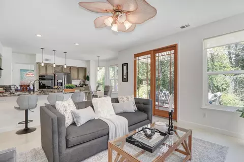 Living - 1205 Villaverde Ln, Davis, CA 95618 photo 5 of 7