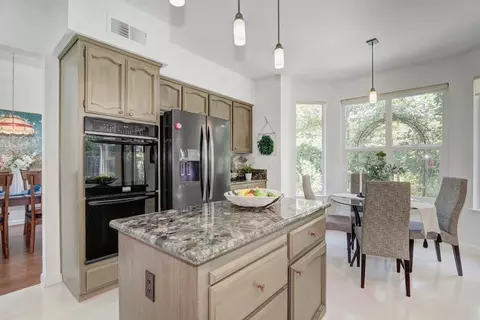 Kitchen - 1205 Villaverde Ln, Davis, CA 95618 photo 6 of 10