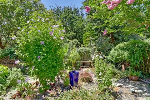 Exterior - 1205 Villaverde Ln, Davis, CA 95618 photo 7 of 27