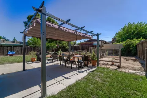 616 Summit Ct, Modesto, CA 95357 photo 17