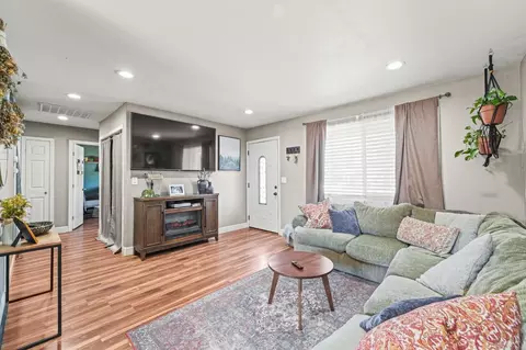616 Summit Ct, Modesto, CA 95357 photo 6