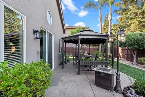 2112 Rampart St, Modesto, CA 95355 photo 41