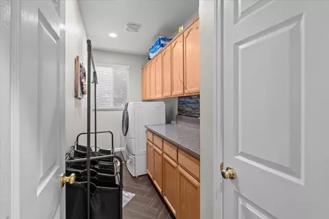 2112 Rampart St, Modesto, CA 95355 photo 15