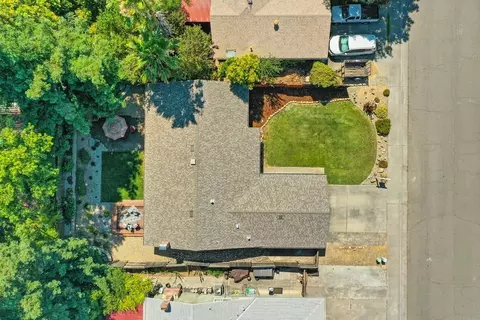 View/Area - 2620 Blackburn Dr, Davis, CA 95618 photo 1 of 4