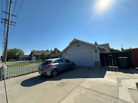 3055 N Walnut Rd, Turlock, CA 95382 photo 4