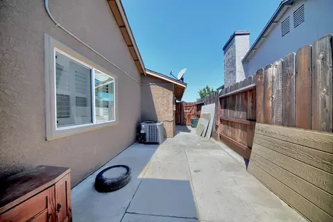 Exterior - 3928 Rickman Way, Ceres, CA 95307 photo 28 of 29