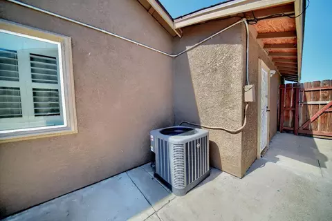 Exterior - 3928 Rickman Way, Ceres, CA 95307 photo 19 of 29