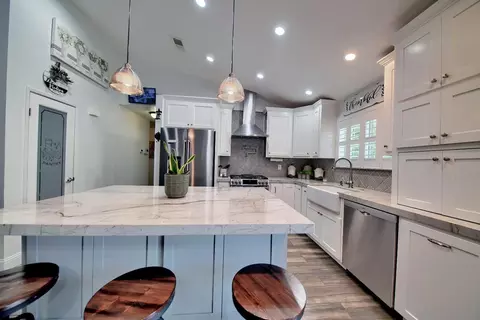 Kitchen - 3928 Rickman Way, Ceres, CA 95307 photo 9 of 10