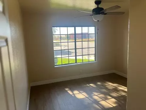 500 W Clover Ave, Patterson, CA 95363 photo 14