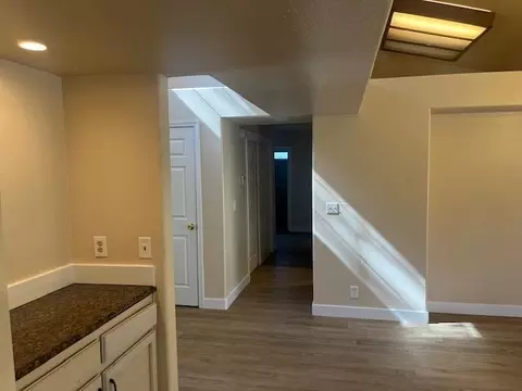 500 W Clover Ave, Patterson, CA 95363 photo 6