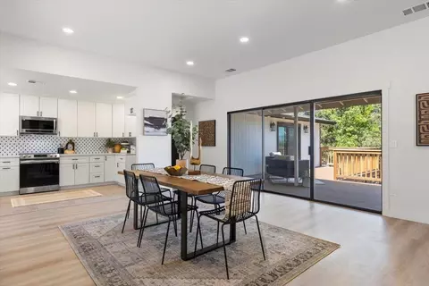 Dining - 4961 Jackrabbit Dr, Placerville, CA 95667 photo 1 of 5