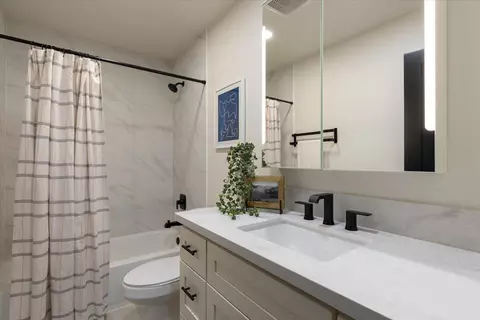 Bath - 4961 Jackrabbit Dr, Placerville, CA 95667 photo 5 of 5