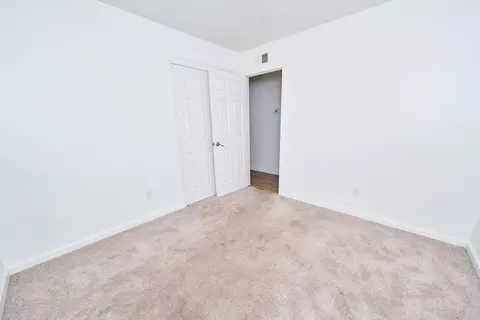 Bedroom - 580 E Monte Vista Ave, Turlock, CA 95382 photo 1 of 4