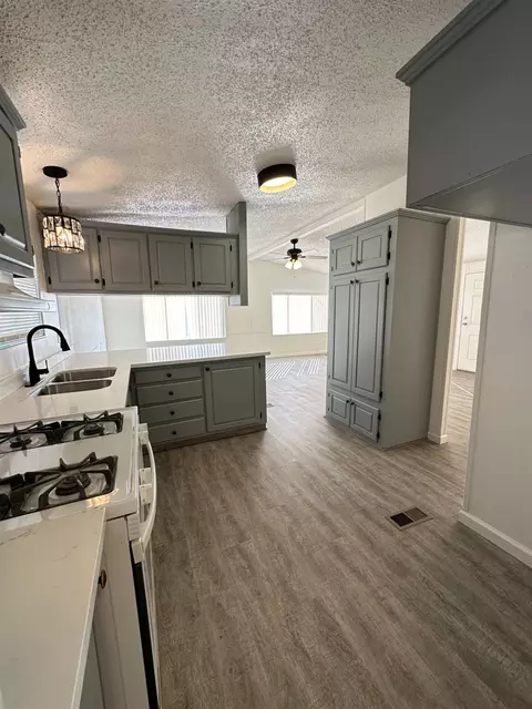 5523 9th St, Keyes, CA 95328 photo 13