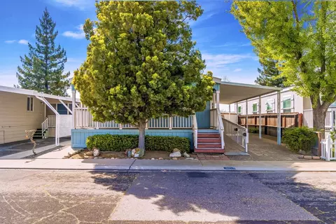 3113 Broadmore Ln, Modesto, CA 95350 photo 2