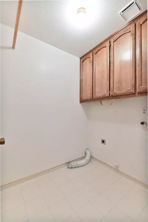 2721 Ostler Ct, Modesto, CA 95355 photo 31