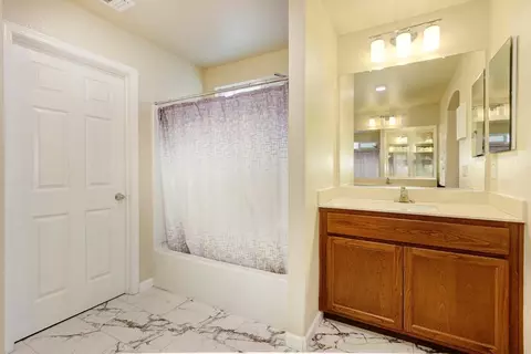 471 Ashwick Loop, Sacramento, CA 95823 photo 23