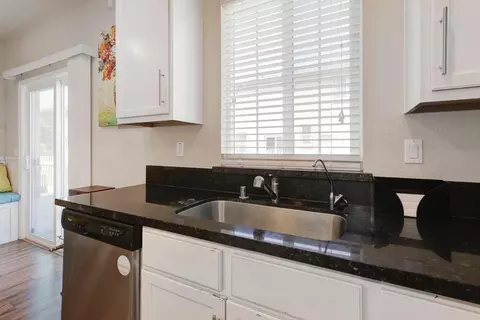 471 Ashwick Loop, Sacramento, CA 95823 photo 15